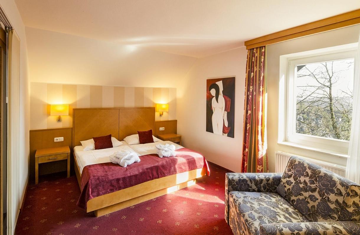 Berghotel Bastei ローメン エクステリア 写真
