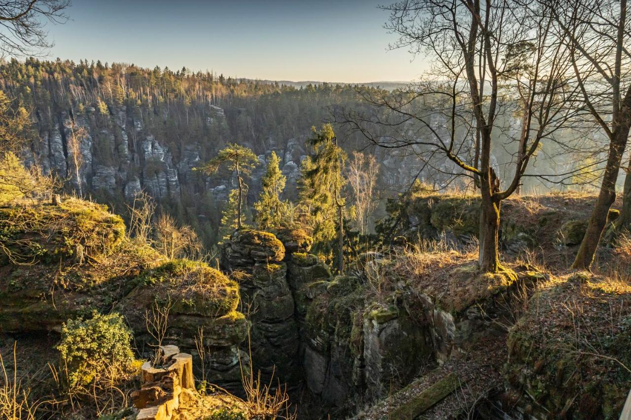 Berghotel Bastei ローメン エクステリア 写真